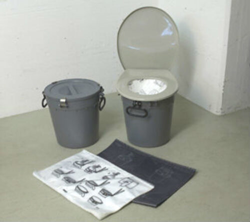 Toilette a secco TC-8 per massimo 10 posti rifugio Toilette a secco TC-8 per massimo 10 posti rifugio