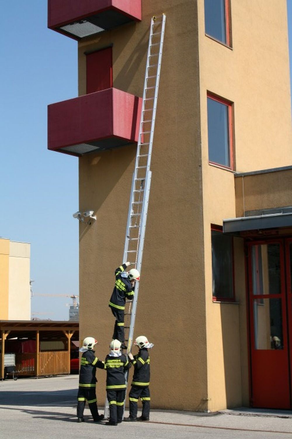 Scala a fune da pompiere a 2 sezioni