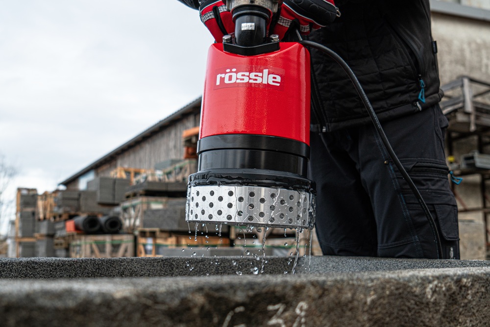 Pompa sommergibile FLAT-ROSS di Rössle - 240 l/min