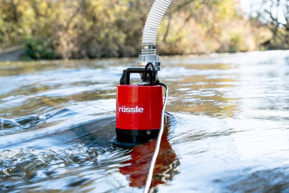 Pompa sommergibile FLAT-ROSS di Rössle - 240 l/min