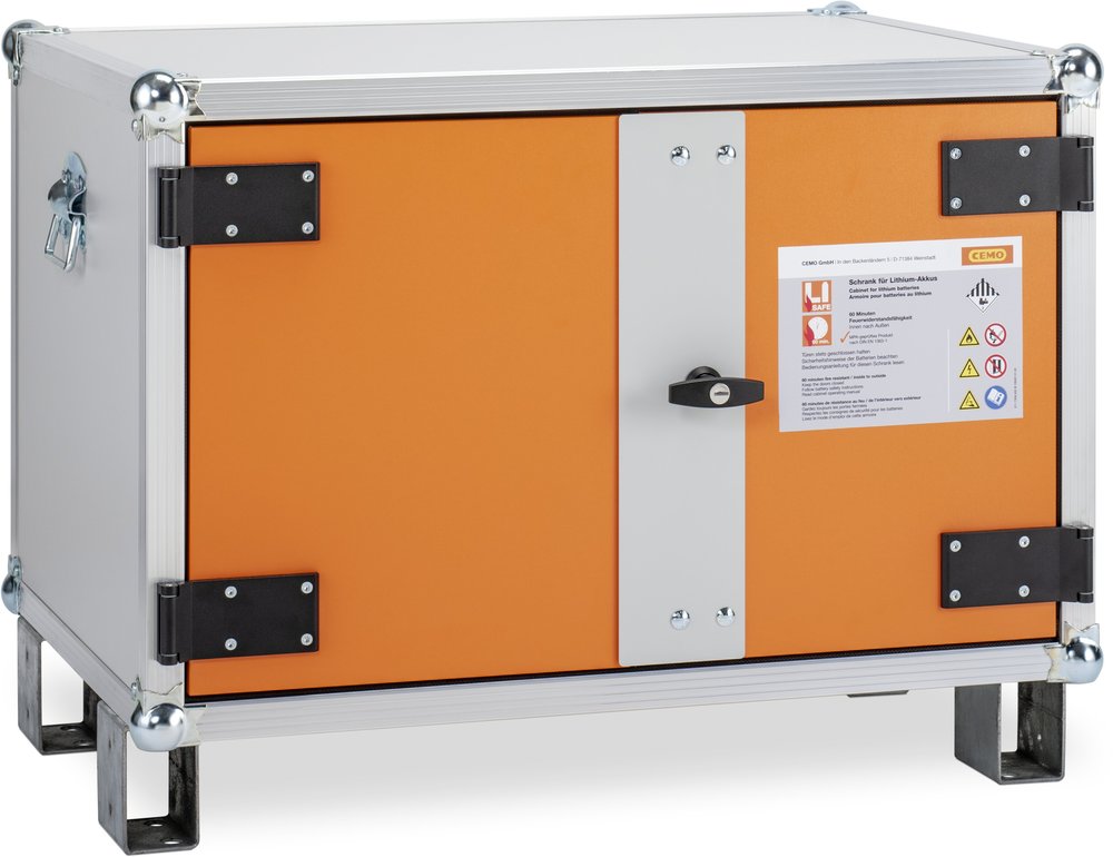 CEMO lockEX - Armadio per batterie 8/5 con piedini regolabili